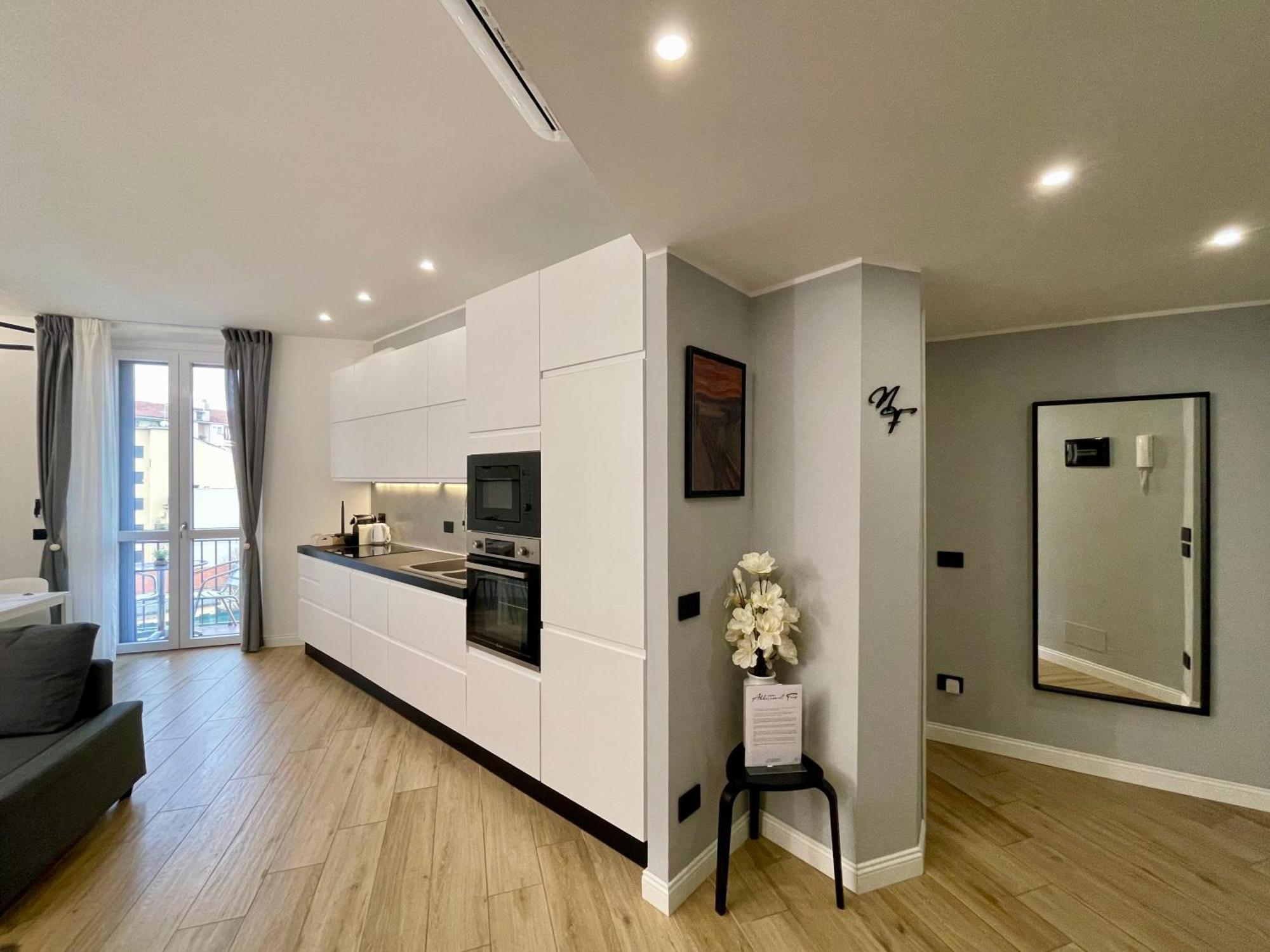 Luxury Downtown - Milan Mf Apartments מראה חיצוני תמונה